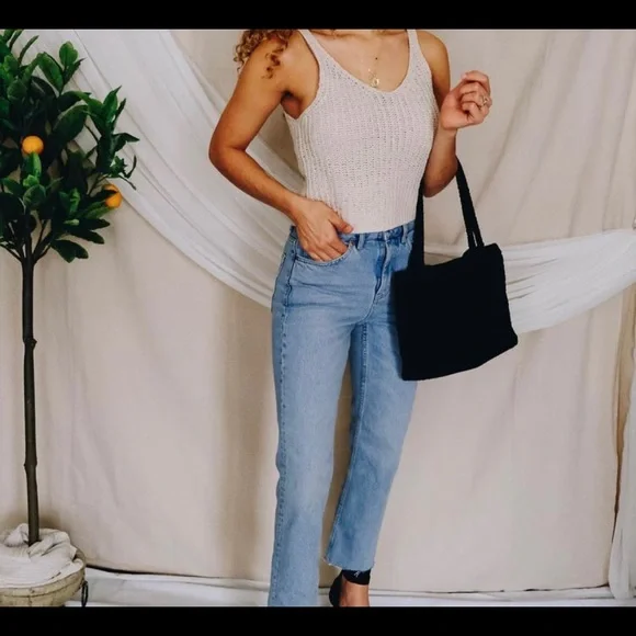 Vintage Armani sleeveless sweater shirt. - Picture 3 of 3